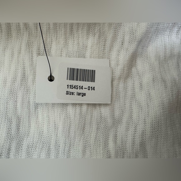 NWT The Range Brand Women's White Sleeveless Tank Top Large Cropped - Picture 6 of 9